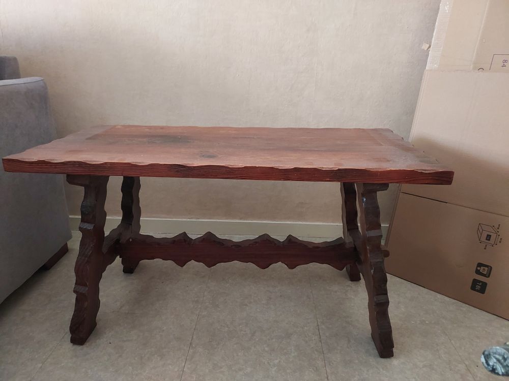 : Table basse en bois marron/ 40� 40 Le Havre (76)