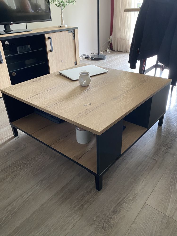 Table basse carr� imitation ch�ne/noir 80 Dax (40)