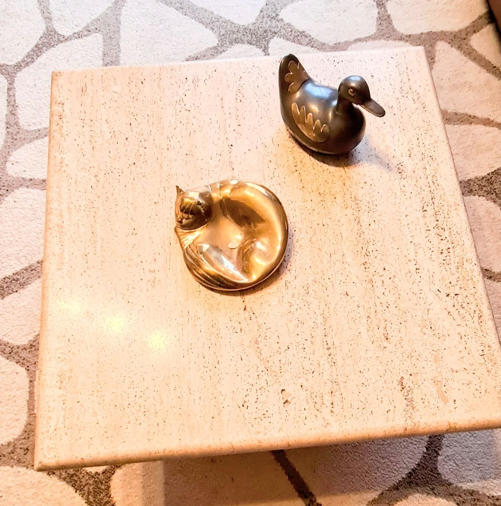 Table basse carr�e en travertin 150 Vulaines-sur-Seine (77)