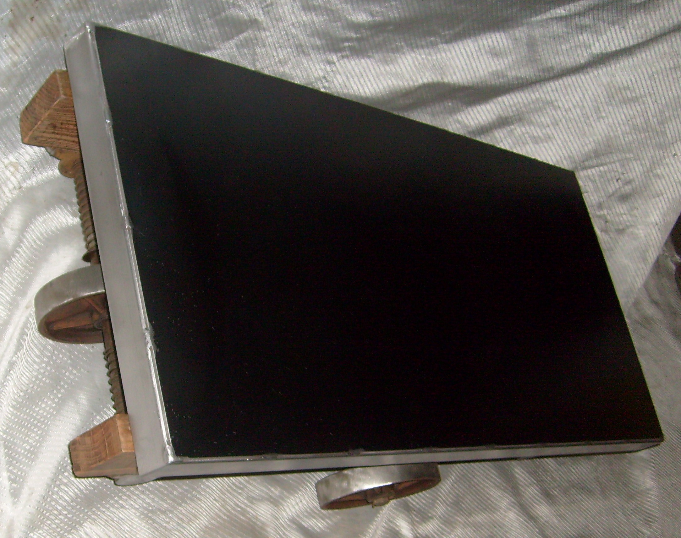 Table basse chariot industriel 250 Loire-sur-Rh�ne (69)