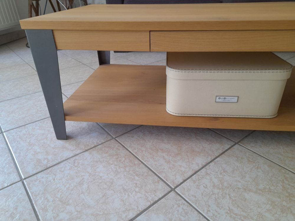 Table basse en ch�ne 250 Lyon 6 (69)