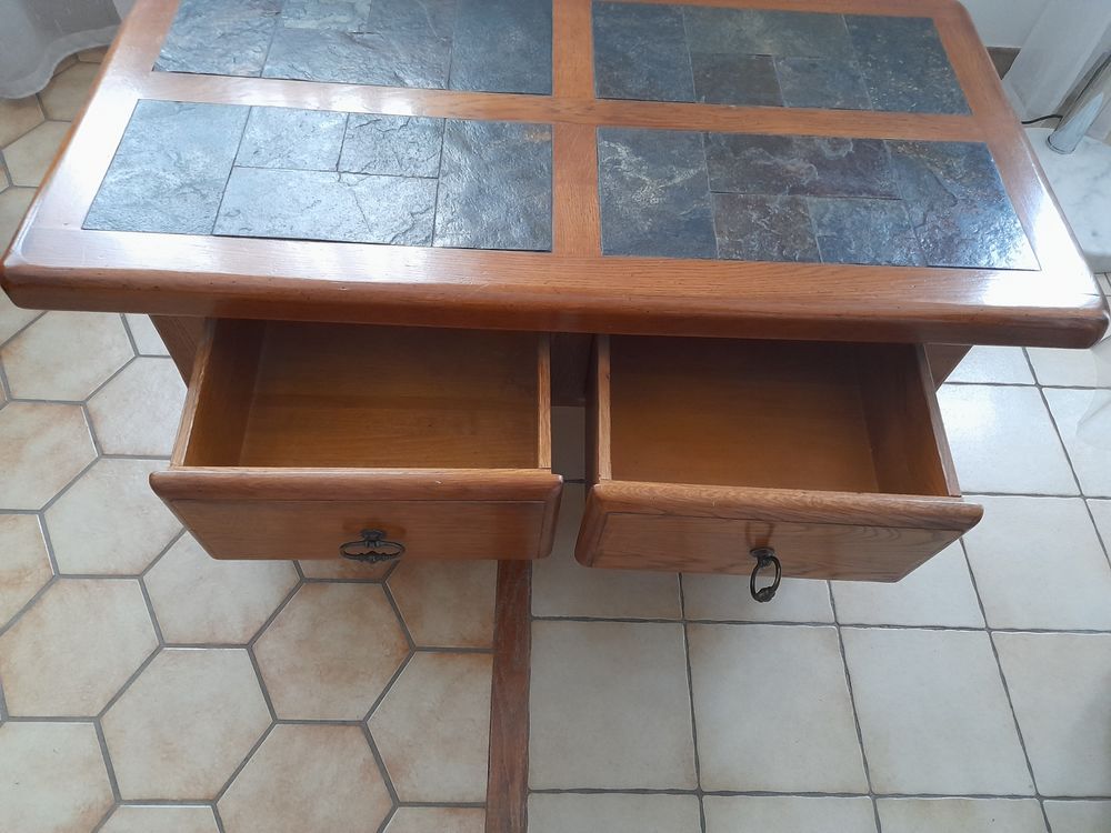 TABLE BASSE en CHENE avec TIROIRS 180 �ragny (95)