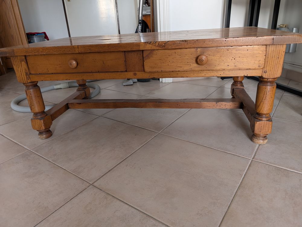 Table basse en ch�ne massif 200 Cagnes-sur-Mer (06)