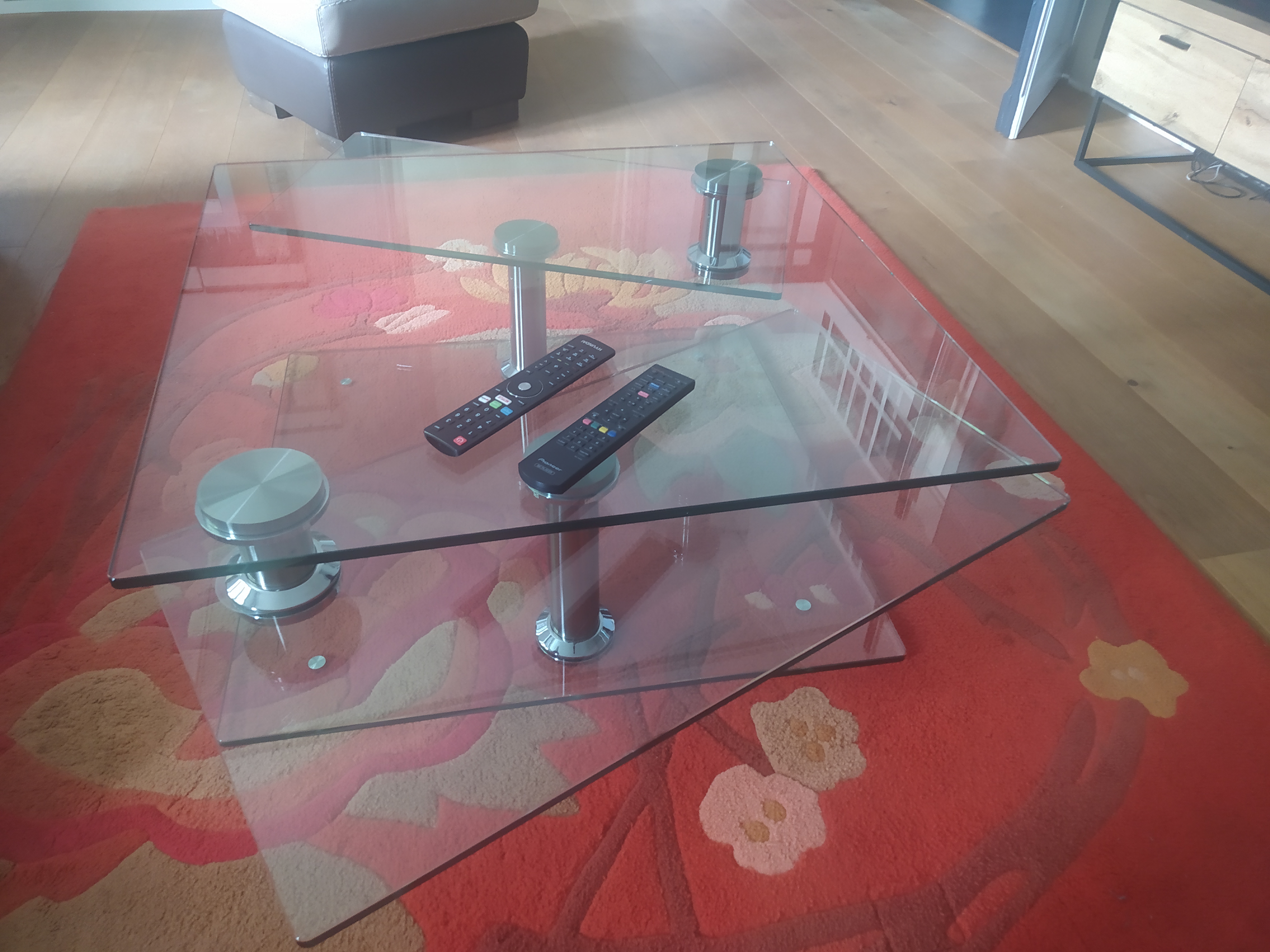 TABLE BASSE DESIGN EN VERRE & ACIER 110 Narbonne (11)