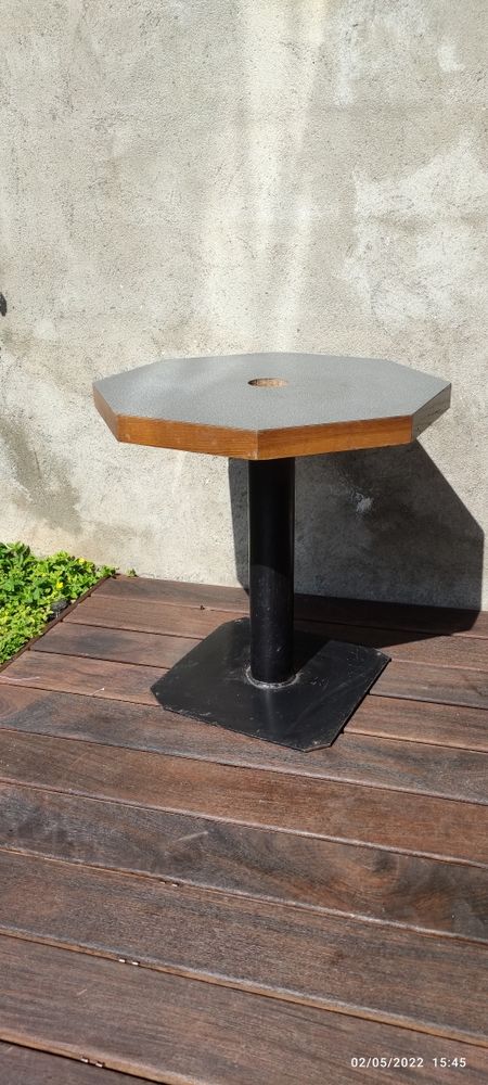 Table basse d'ext�rieur 15 Lyon 8 (69)