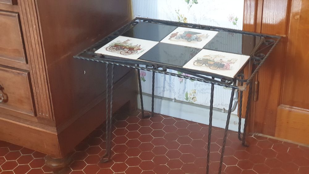 Table Basse Fer Forg�. 50 Foix (09)