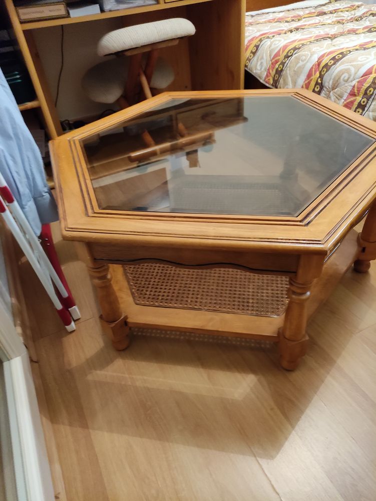 Table basse hexagonale 15 Albertville (73)