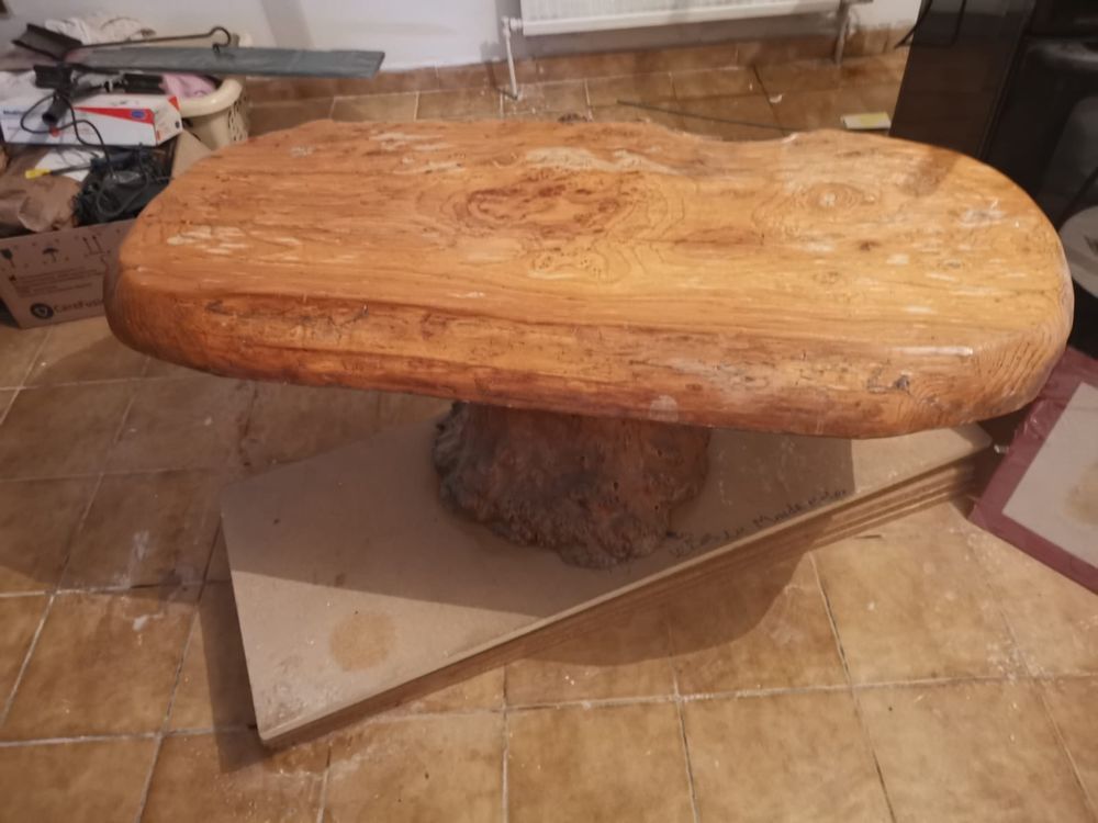 Table basse en loupe d'orme 120 Le Blanc-Mesnil (93)