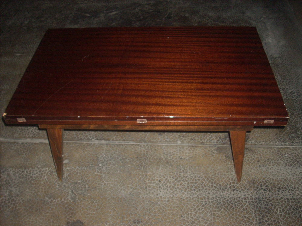 Table basse, Une table basse vintage, 1960 - Bois - Acajou