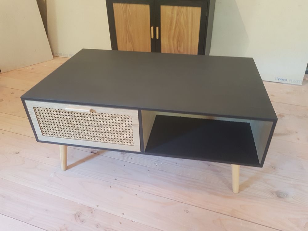 Table basse 2 niches 2 tiroirs 60 Le Cheylard (07)