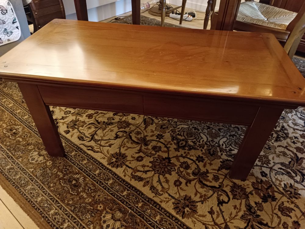 Table basse en noyer - tr�s bon �tat 150 Romainville (93)