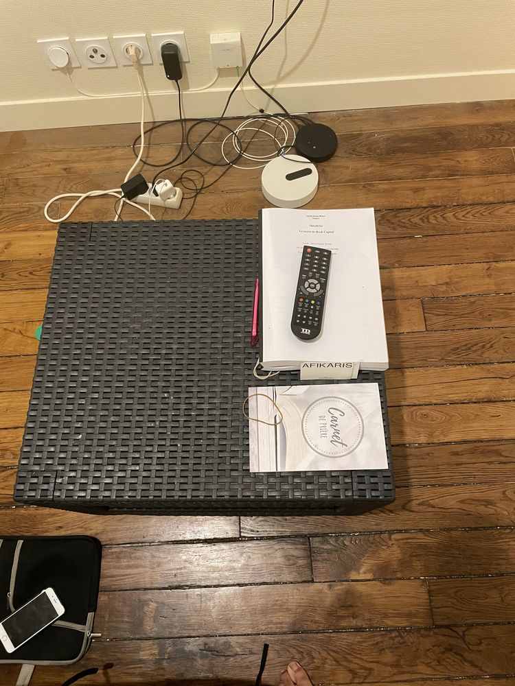 Table basse en osier noir 15 Asni�res-sur-Seine (92)