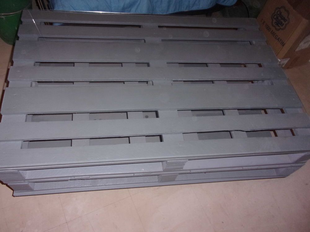 Table basse en palettes 80 Saint-Andr�-les-Vergers (10)