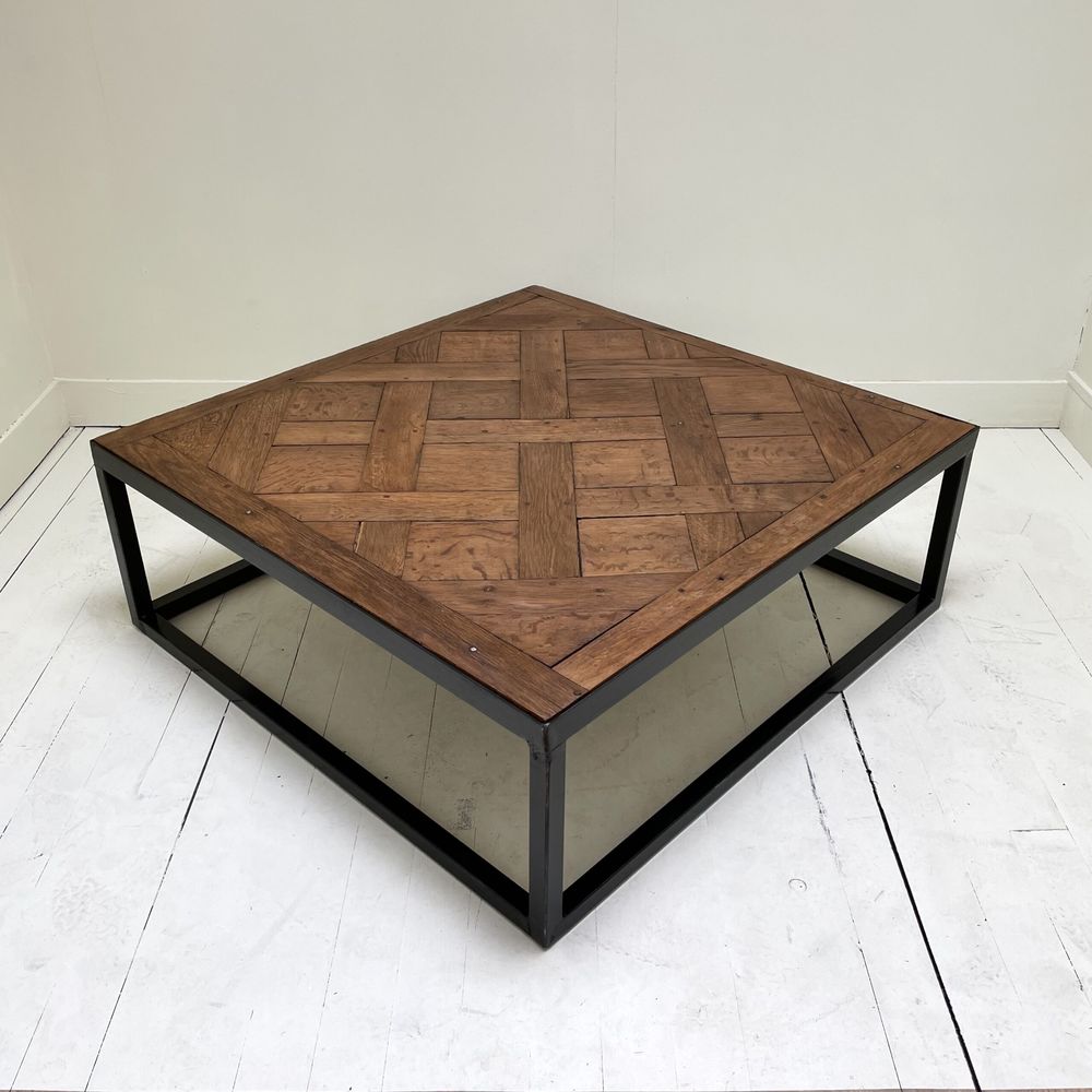 Table basse en parquet  Versailles  290 Neuilly-sur-Seine (92)