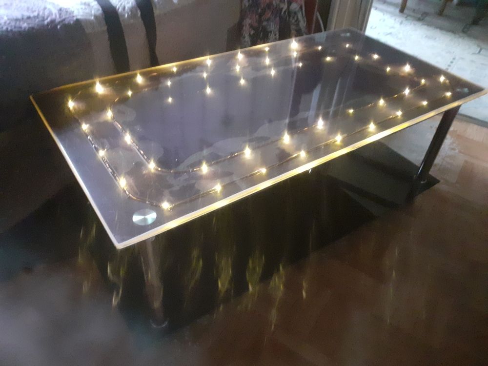 table basse (2 plans) ,avec lumi�re Led int�gr�e 99 Ermont (95)