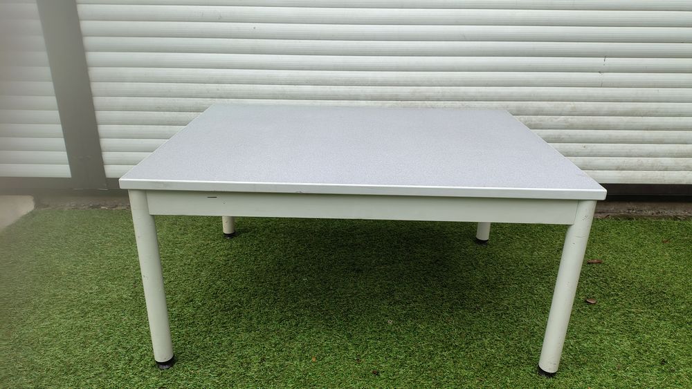 Table basse rectangulaire 40 Nantes (44)