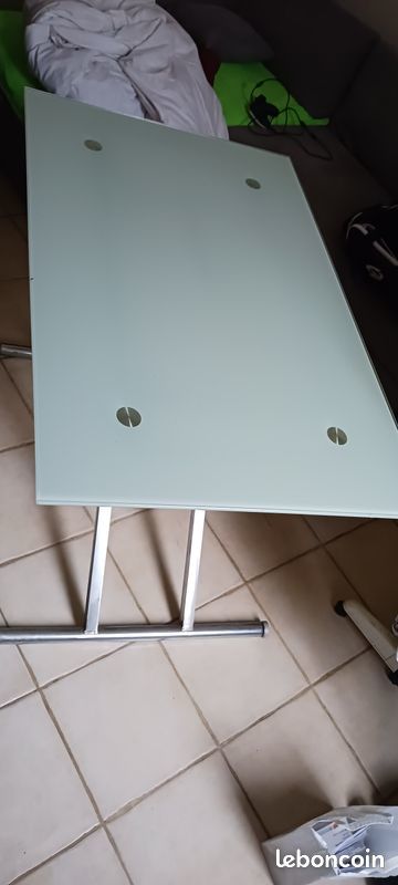 Table basse relevable en verre tremp�
80 Saint-Leu-la-For�t (95)