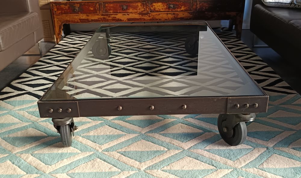 Table basse � roulettes - Maison du Monde 49 Montpellier (34)