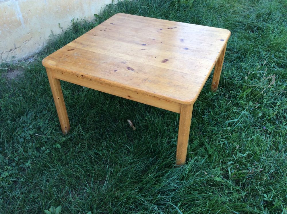 table basse de salon en pin 25 Jaillans (26)