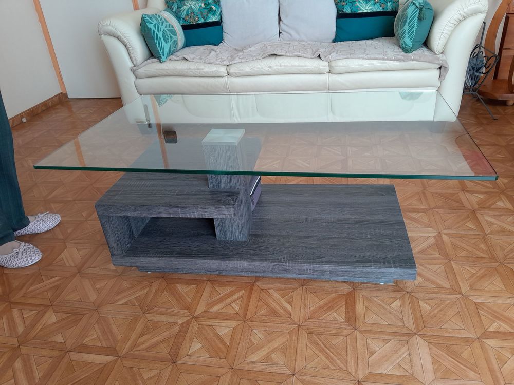 Table basse de salon avec verre tremp� 50 Chantonnay (85)