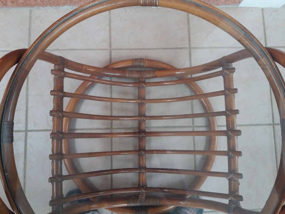 TABLE BASSE DE SALON EN ROTIN SUPER ETAT 0 Mont�limar (26)