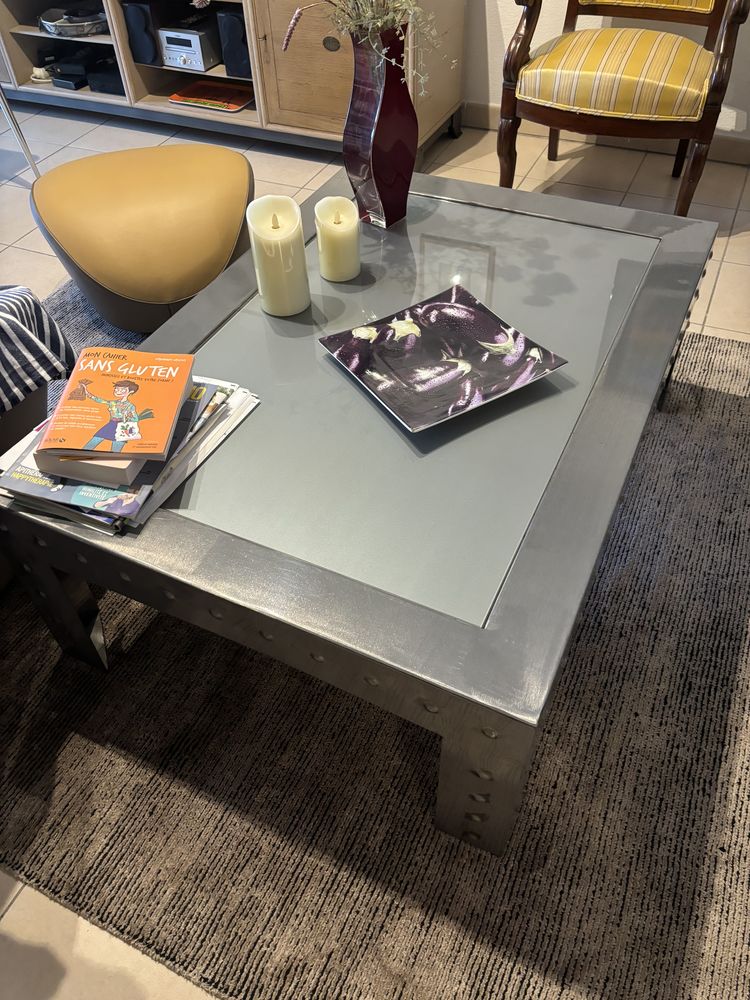 Table basse salon m�tal et vitre opaque 230 Carpentras (84)