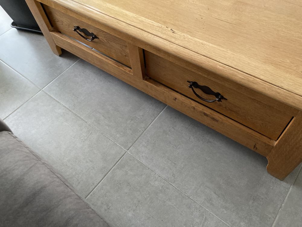 Table basse de salon en pur ch�ne 850 Croutelle (86)