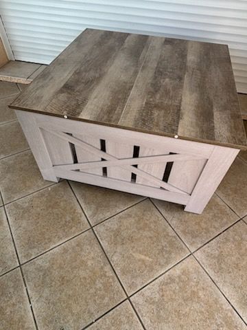 Table basse de salon carr�e 60 Saint-Pierre-du-Mont (40)