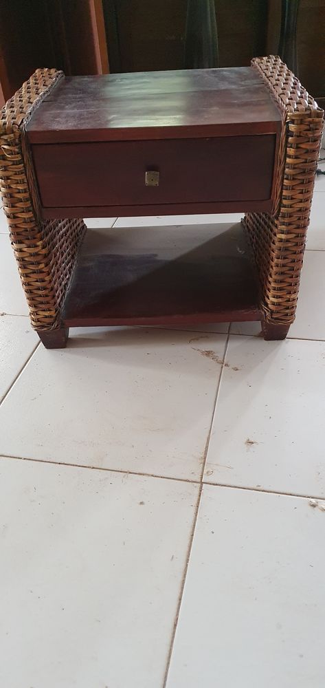 table basse en teck et en rotin indon�sienne 15 Noisiel (77)