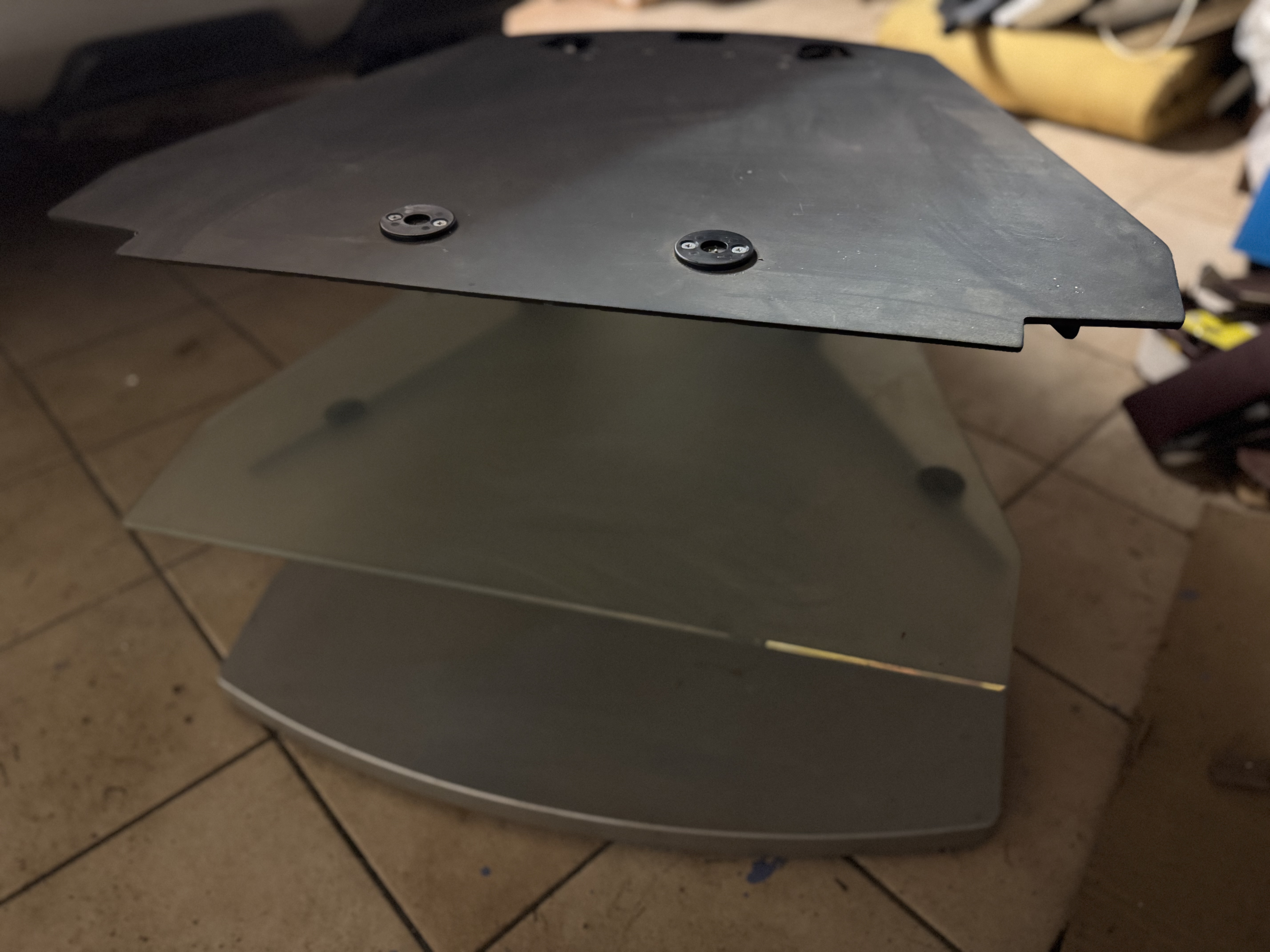 Table Basse de tr�s bon niveau pour tv.informatique divers 50 Saint-Jean-Soleymieux (42)