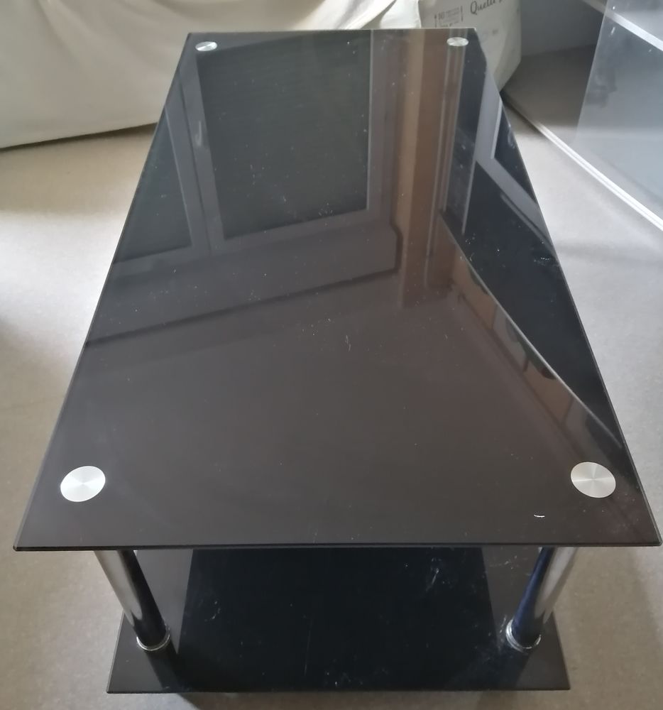 Table basse en verre noire 35 Dompierre-sur-Besbre (03)