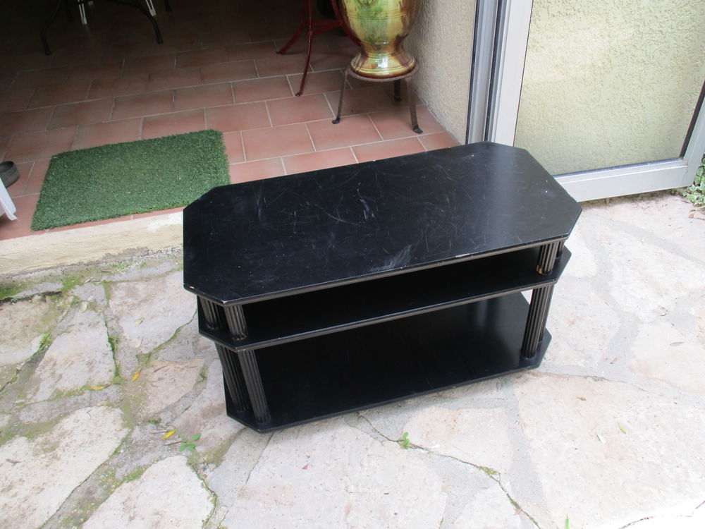 table basse 10 Boisset-et-Gaujac (30)