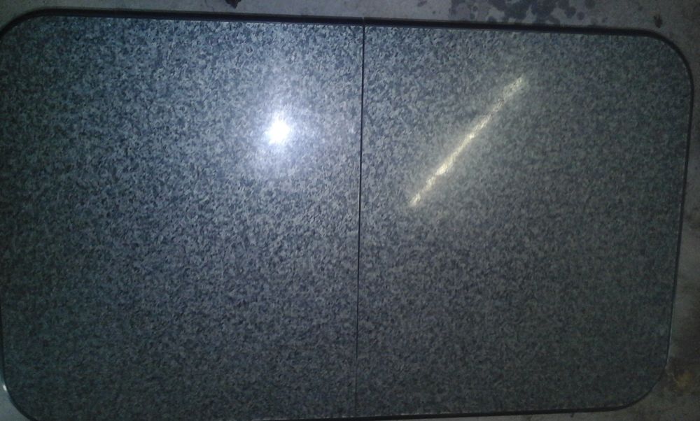 Table basse 40 La Plaine (49)