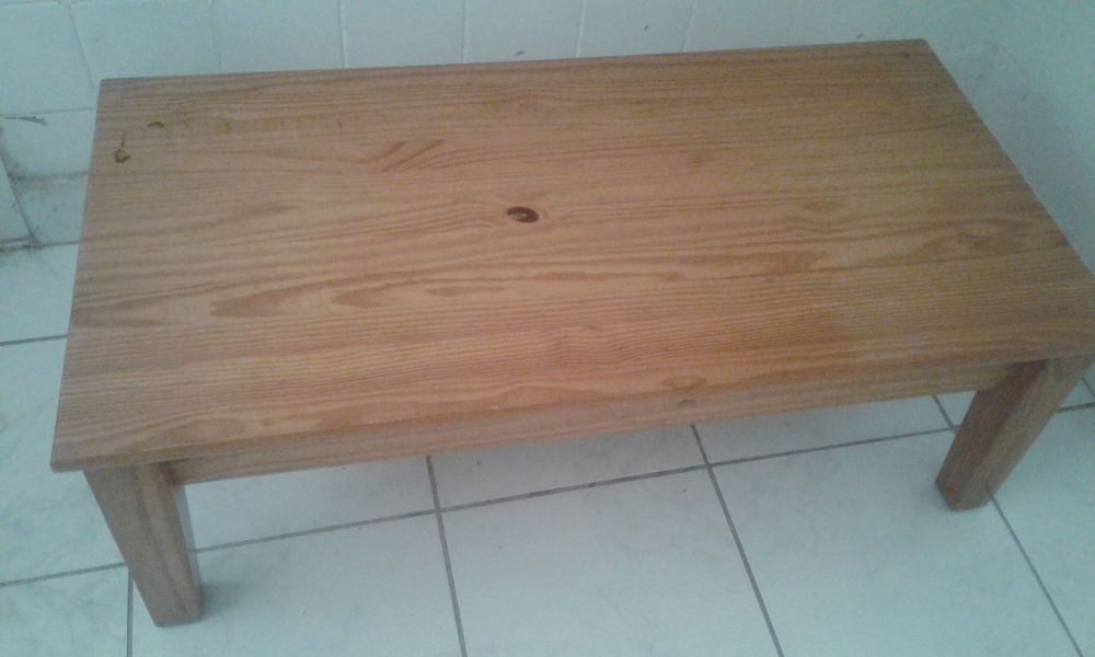 Table  basse 50 Le Gosier (97)