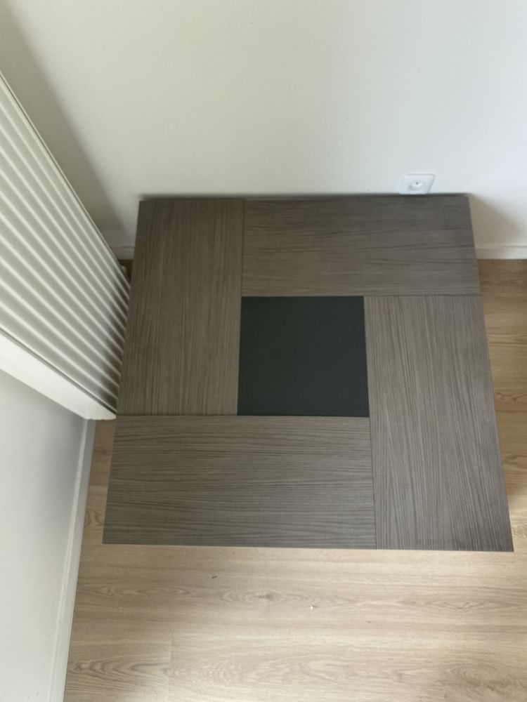 Table basse 0 Mont�vrain (77)