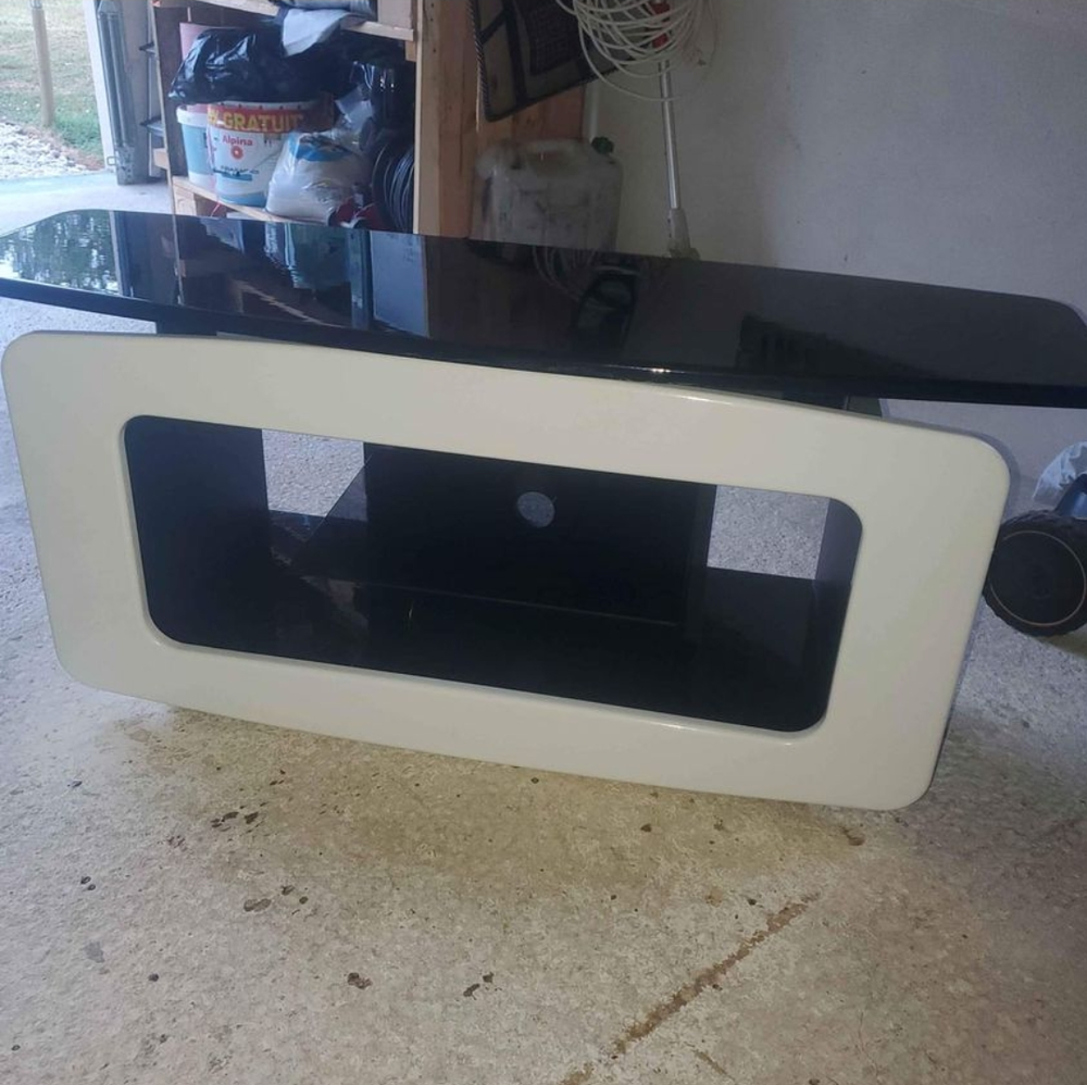 Table basse TV 55 Saint-Astier (24)