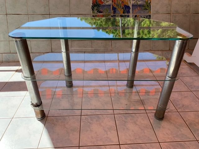 Table basse de TV 40 Antibes (06)