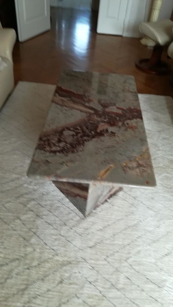 Table basse 2400 Paris 12 (75)