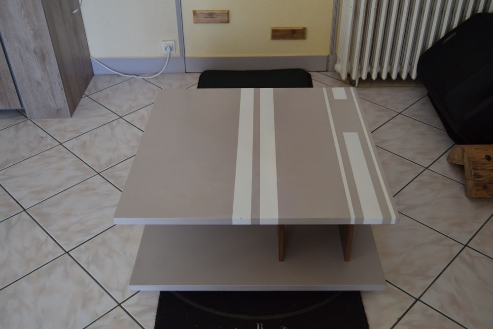 Table basse 30 Mauz�-Thouarsais (79)