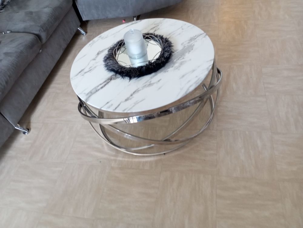 Table basse 200 Montreuil (93)