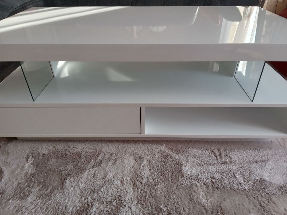 Table basse 65 Saint-Martin-de-Jussac (87)