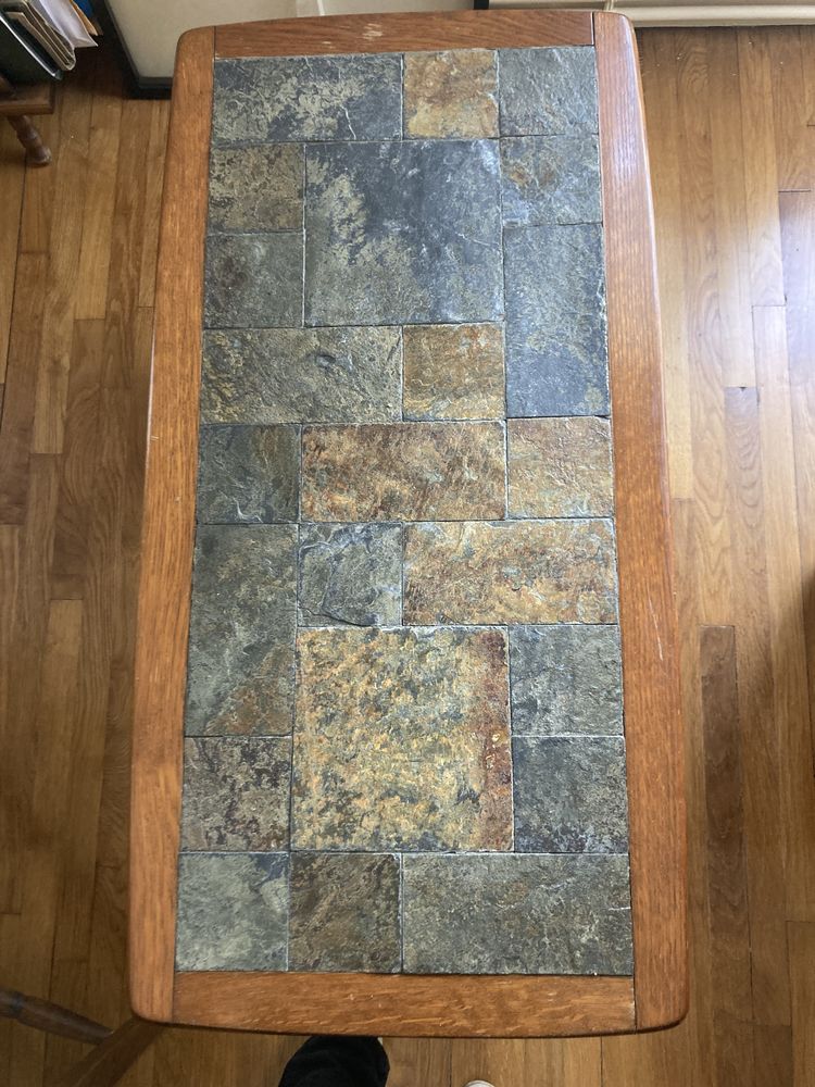 Table basse 55 Saint-Georges-des-Groseillers (61)