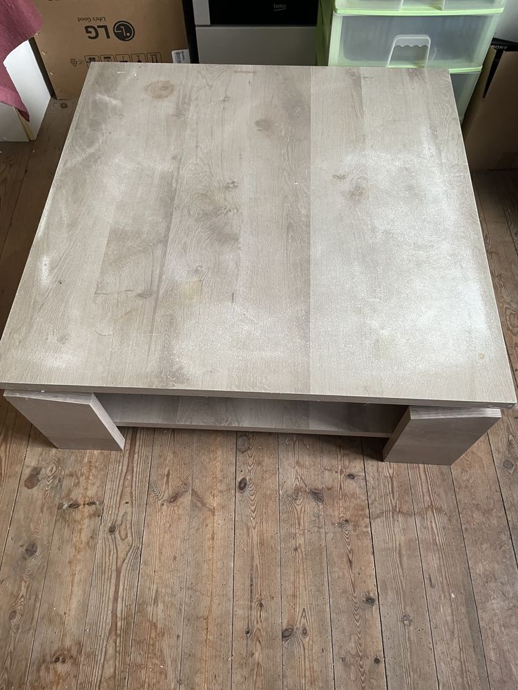 Table basse 30 Aubencheul-aux-Bois (02)