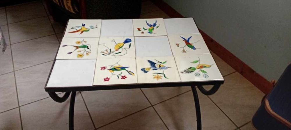 Table basse 20 Moutiers-en-Puisaye (89)