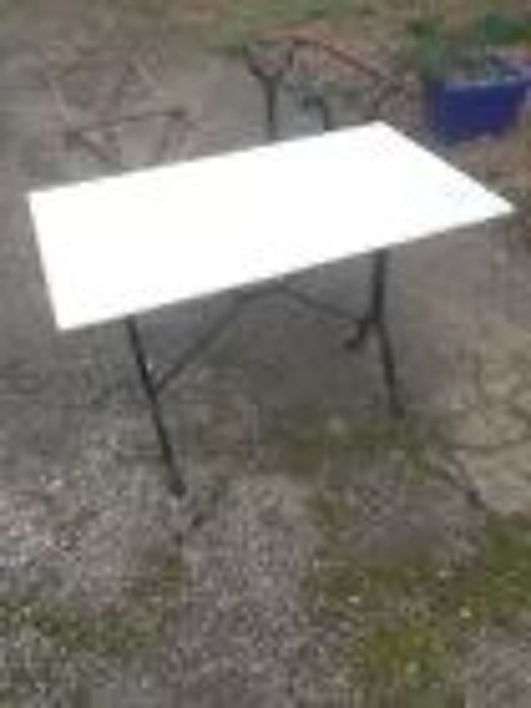 Table bistro fonte ancienne 150 Castres (81)