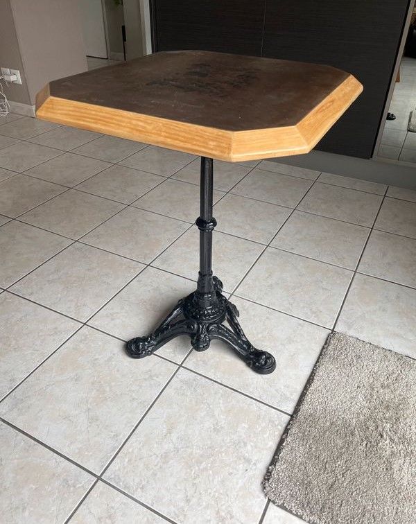 Table bistrot bois et fer 400 Leffrinckoucke (59)