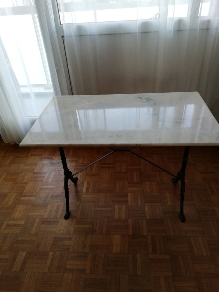 table bistrot 0 Choisy-le-Roi (94)