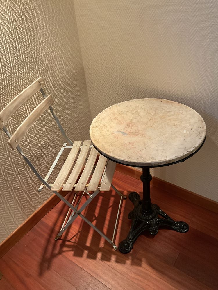 Table de bistrot 95 Vannes (56)