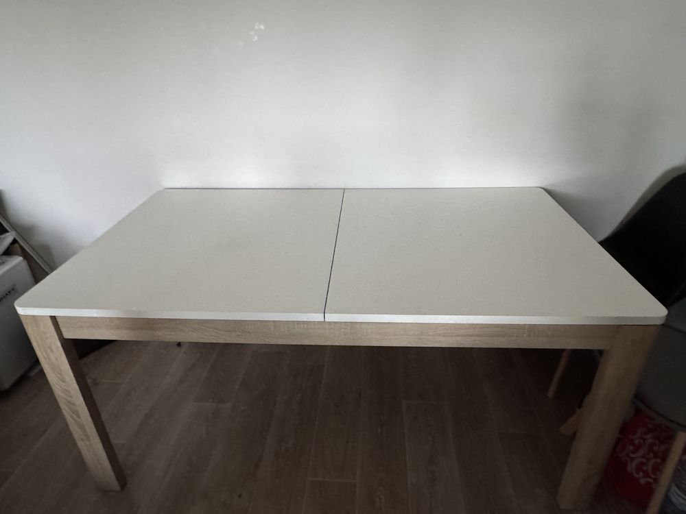 Table blanche et bois avec rallonge 100 Nanteuil-l�s-Meaux (77)
