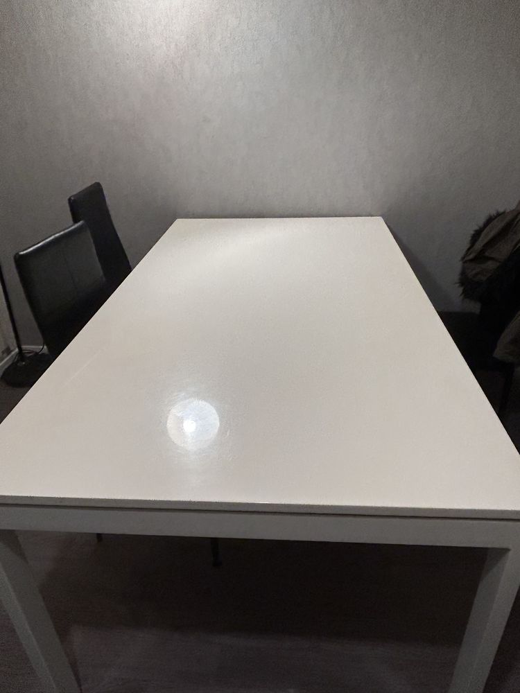 Table blanche laqu�s 6 � 12 personnes 100 Lunery (18)